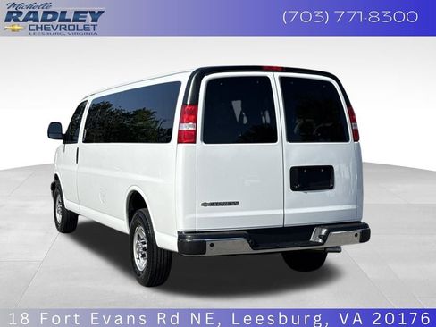 Used 2024 Chevrolet Express 3500 LT w/ LT Preferred Equipment Group image 3