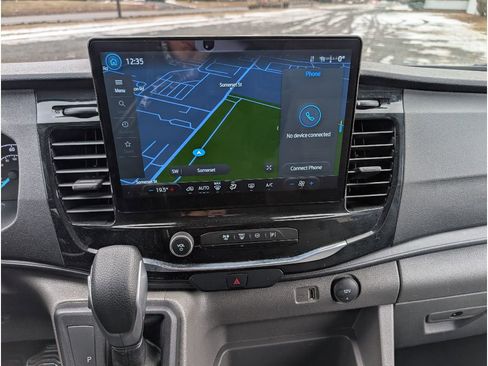 Used 2023 Ford Transit 350 XLT image 26