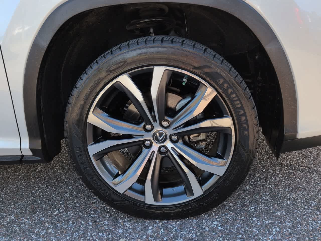 Used 2020 Lexus RX 350L FWD w/ Premium Package image 11