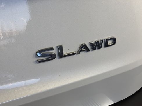 Certified 2023 Nissan Rogue SL w/ SL Premium Package image 17