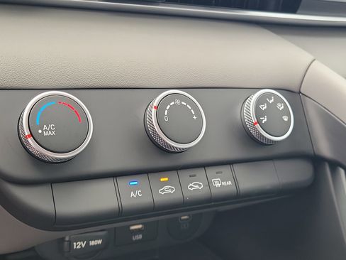 New 2026 Hyundai Elantra SE FWD image 26