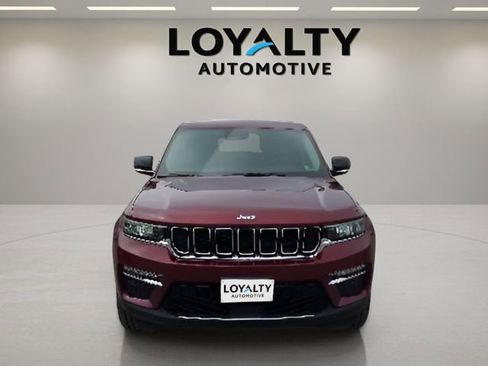Used 2023 Jeep Grand Cherokee Limited AWD/4WD image 8