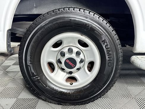 Used 2020 GMC Savana 2500 Work Van w/ Driver Convenience Package image 25