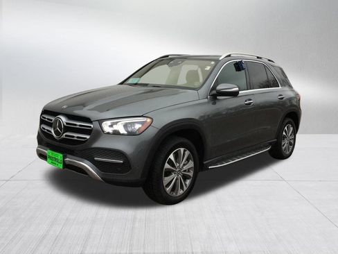 Used 2021 Mercedes-Benz GLE 450 4MATIC image 2