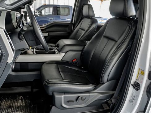 Used 2022 Ford F250 Lariat w/ Lariat Value Package AWD/4WD image 30