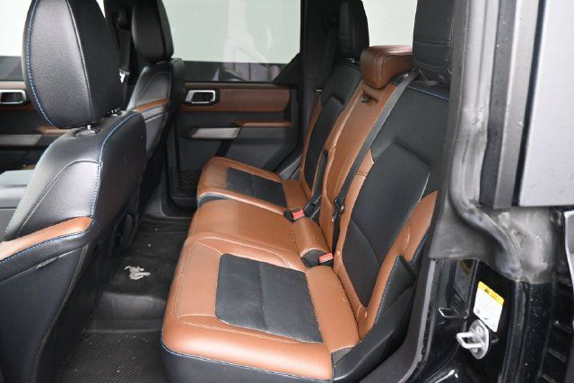Used 2022 Ford Bronco Outer Banks AWD/4WD image 19