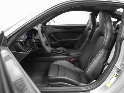 Certified 2026 Porsche 911 Carrera GTS RWD image 55
