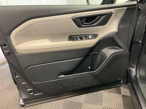 New 2026 Subaru Forester Touring AWD/4WD image 11