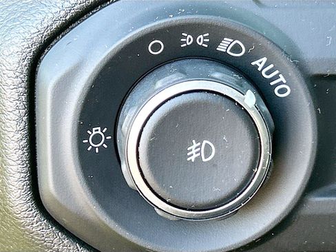 Used 2023 Jeep Wrangler Unlimited Sport AWD/4WD image 31