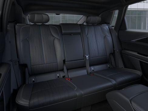 New 2026 Cadillac Lyriq Luxury RWD image 17