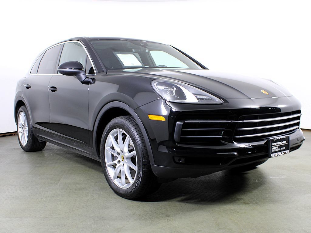 Certified 2023 Porsche Cayenne AWD/4WD image 10
