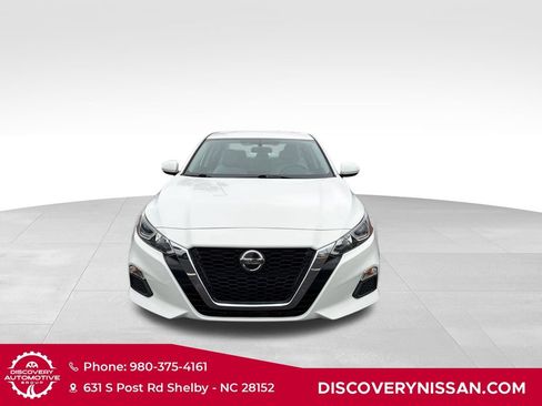 Certified 2019 Nissan Altima 2.5 S FWD image 2