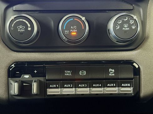 Used 2024 RAM 2500 Tradesman w/ Snow Chief Group image 15