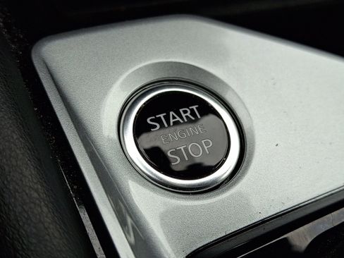 Used 2024 Nissan Altima 2.5 SV w/ SV Premium Package image 27