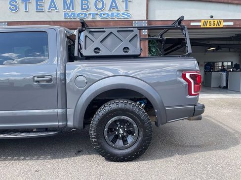 Used 2018 Ford F150 Raptor w/ Equipment Group 802A Luxury AWD/4WD image 4