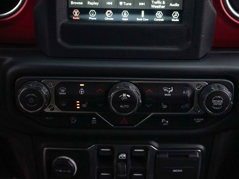 Used 2020 Jeep Wrangler Unlimited Rubicon w/ LED Lighting Group image 15