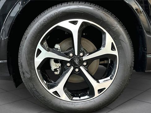 Used 2024 Ford Escape ST-Line Elite w/ Premium Technology Package image 20