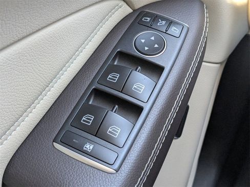 Used 2017 Mercedes-Benz GLE 350 image 27