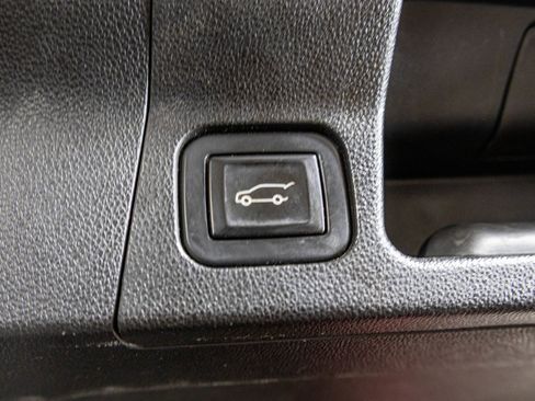 Used 2019 GMC Acadia SLT image 43