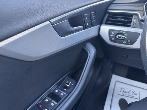 Used 2017 Audi A4 2.0T Premium image 37