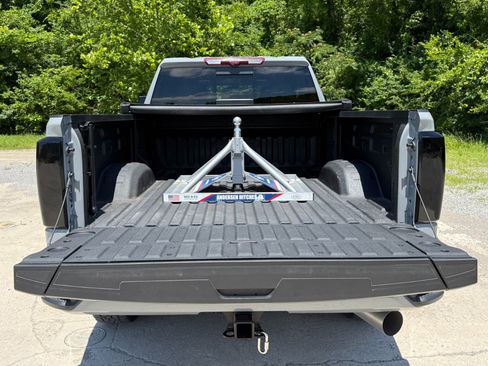 Used 2024 GMC Sierra 2500 AT4 w/ AT4 Premium Plus Package AWD/4WD image 53