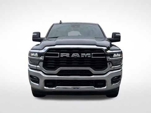 Used 2025 RAM 2500 Big Horn AWD/4WD image 8