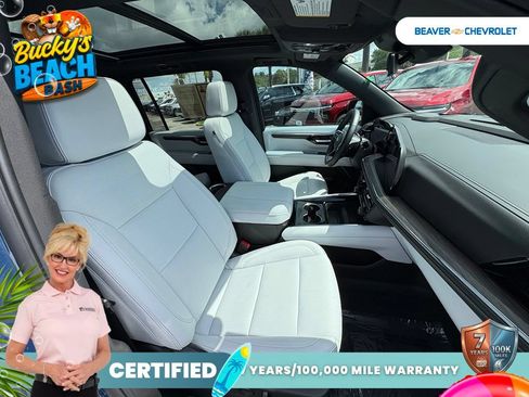 Used 2026 Chevrolet Suburban Premier w/ Sun And Tow Package RWD image 24