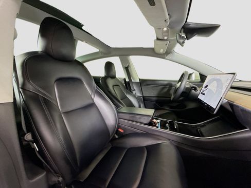 Used 2020 Tesla Model 3 Standard Range Plus image 28