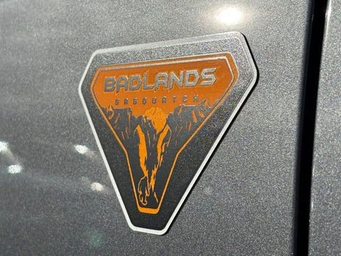 New 2025 Ford Bronco Badlands image 19