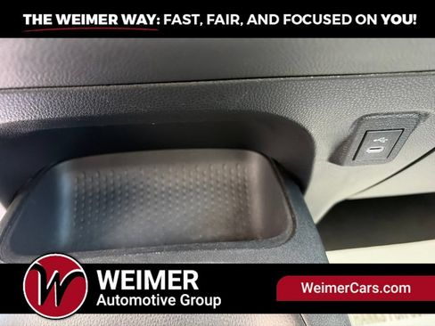 Used 2024 Toyota Corolla LE FWD image 36