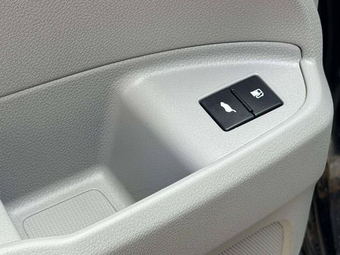 Used 2016 Honda Pilot EX-L image 19