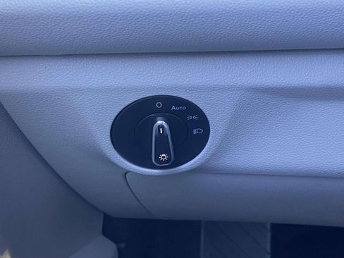 New 2026 Volkswagen Jetta SE image 21