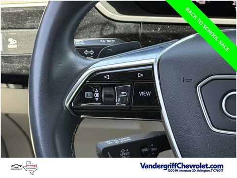 Used 2024 Audi Q8 e-tron Premium Plus AWD/4WD image 14