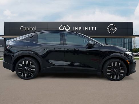 New 2026 Nissan Leaf Platinum+ image 4