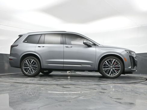 Used 2023 Cadillac XT6 Sport image 48