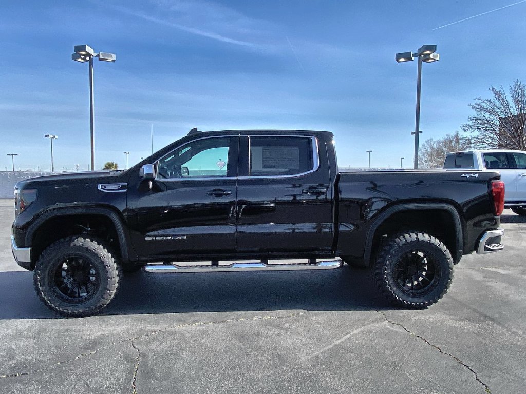 New 2026 GMC Sierra 1500 SLE w/ Preferred Package AWD/4WD image 10