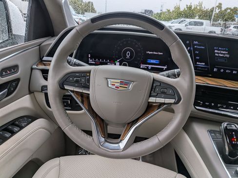 Used 2023 Cadillac Escalade Premium Luxury Platinum w/ LPO, Radiant Package image 14