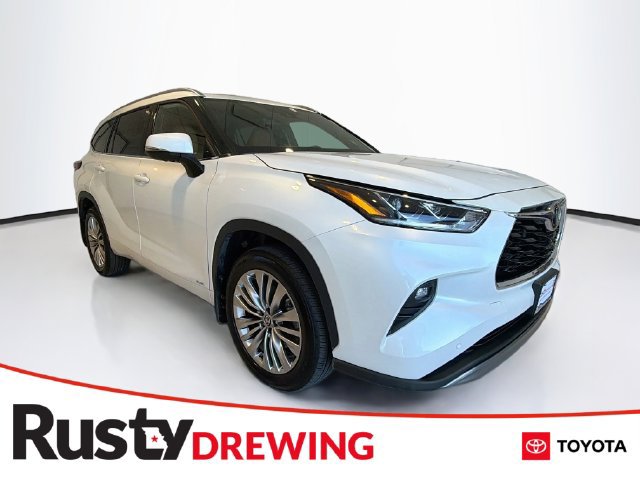 Used 2026 Toyota Highlander Platinum AWD/4WD image 1