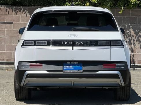 Certified 2026 Hyundai Ioniq 5 SEL RWD image 7