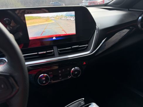 Used 2024 Chevrolet Trax RS w/ Driver Confidence Package image 13