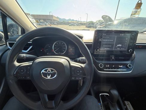 Used 2022 Toyota Corolla LE FWD image 22