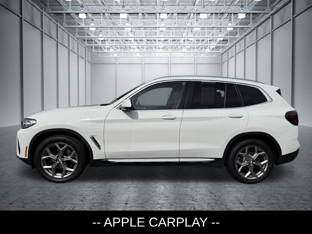 Used 2024 BMW X3 xDrive30i w/ Premium Package w/ZPA AWD/4WD image 3