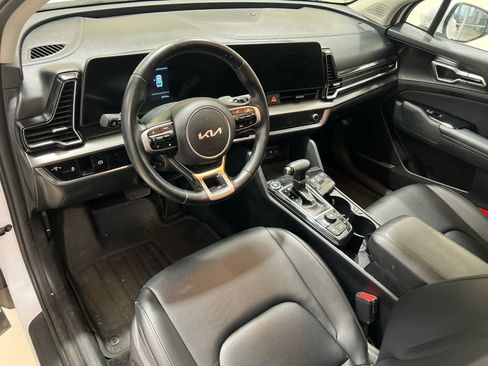 Used 2023 Kia Sportage EX FWD image 11