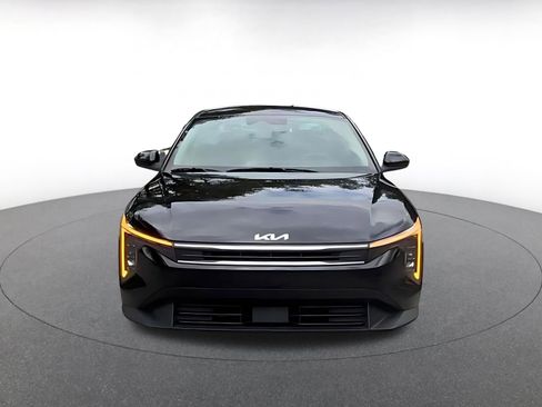Used 2025 Kia K4 FWD image 3