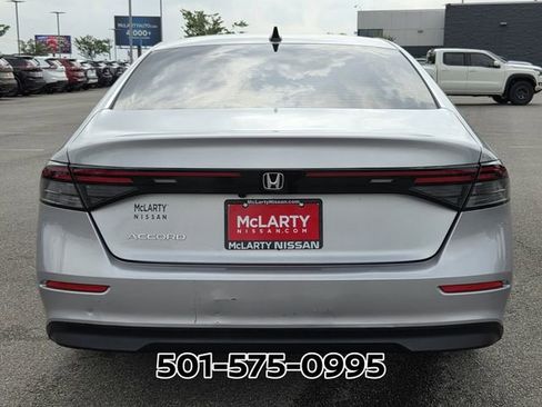 Used 2025 Honda Accord SE image 7
