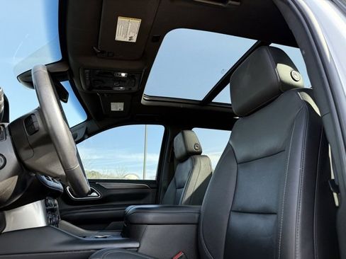 Used 2022 Chevrolet Tahoe Z71 w/ Luxury Package image 26