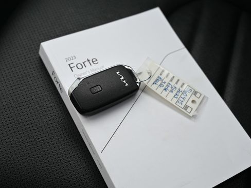 Used 2023 Kia Forte GT-Line w/ GT-Line Premium Package image 29