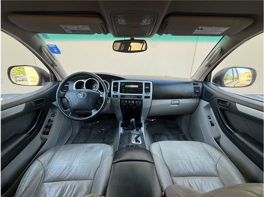 Used 2005 Toyota 4Runner SR5 RWD image 19
