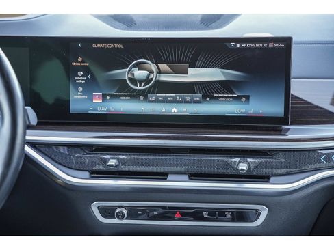 Used 2024 BMW X6 xDrive40i w/ Premium Package AWD/4WD image 14