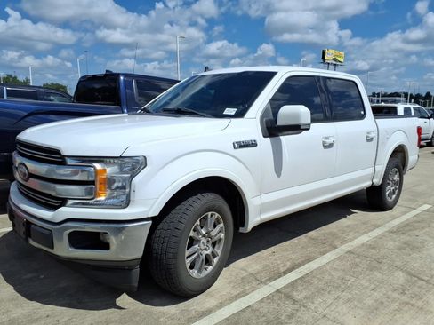 Used 2020 Ford F150 Lariat RWD image 4